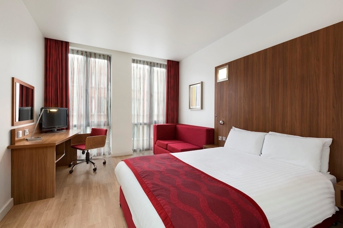 Imagen de la habitación del Hotel Ramada Encore By Wyndham Leicester City Centre. Foto 12