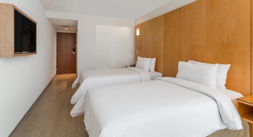 Imagen de la habitación del Hotel Ramada Encore By Wyndham Lima San Isidro. Foto 11