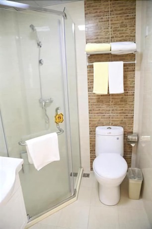 Imagen de la habitación del Hotel Ramada Encore By Wyndham Qingdao Shinan. Foto 4