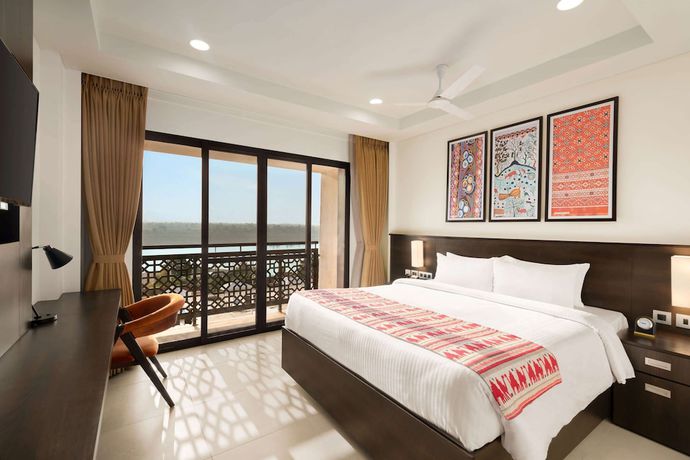 Imagen de la habitación del Hotel Ramada Encore By Wyndham Statue Of Unity. Foto 8