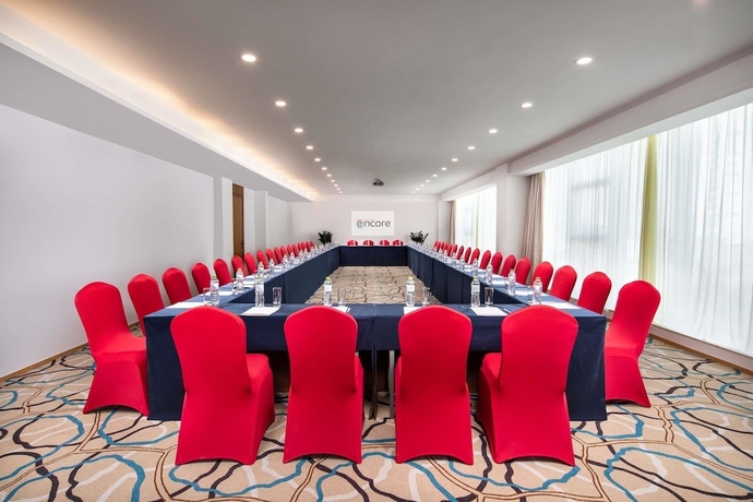 Imagen de los interiores del Hotel Ramada Encore Wyndham Linyi. Foto 13