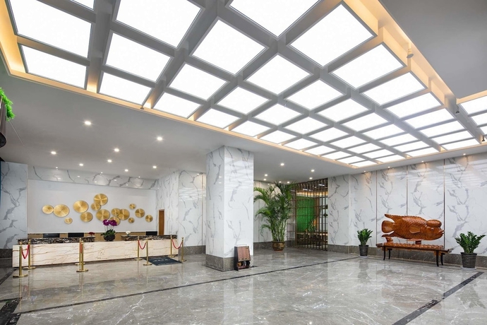 Imagen de los interiores del Hotel Ramada Encore Wyndham Linyi. Foto 15