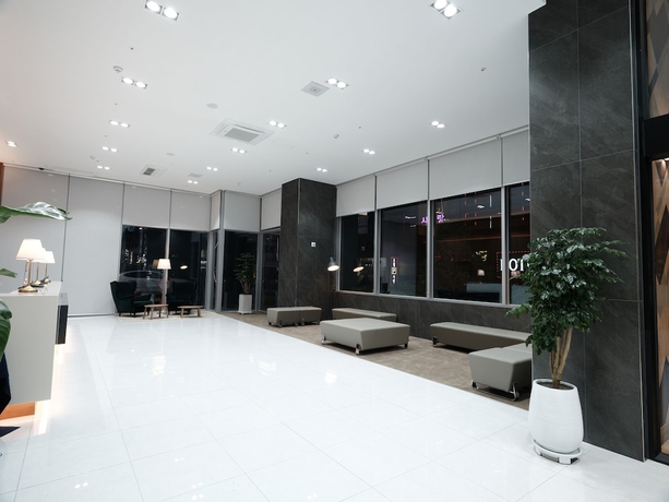 Imagen de los interiores del Hotel Ramada Encore by Wyndham CheonAn. Foto 16