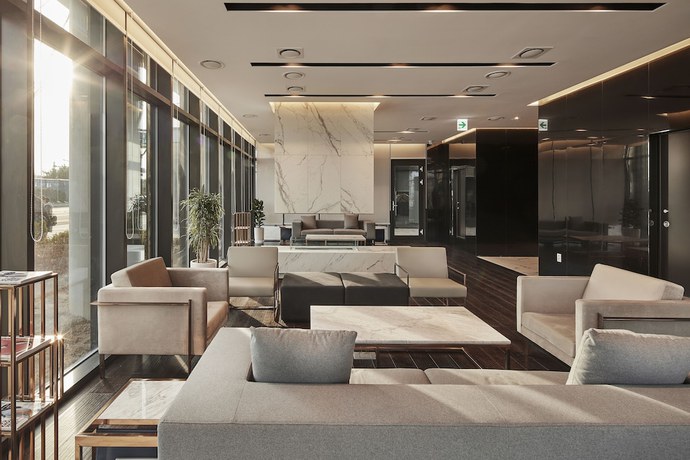 Imagen de los interiores del Hotel Ramada Encore by Wyndham Gimpo Han River Hotel. Foto 17