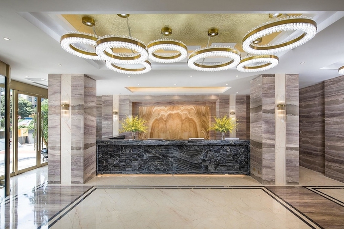 Imagen de los interiores del Hotel Ramada Encore by Wyndham Guiyang. Foto 15