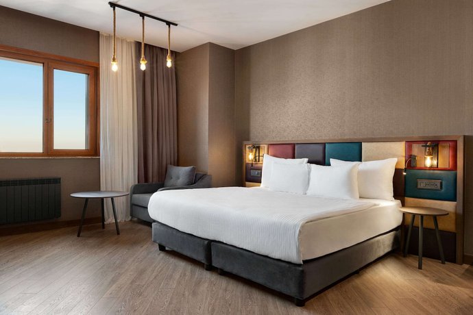 Imagen de la habitación del Hotel Ramada Encore by Wyndham Istanbul Avcilar. Foto 2
