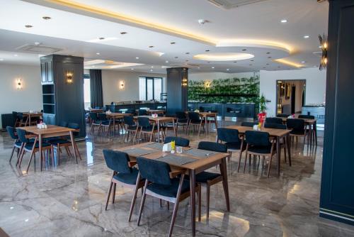 Imagen general del Hotel Ramada Encore by Wyndham Midyat. Foto 4