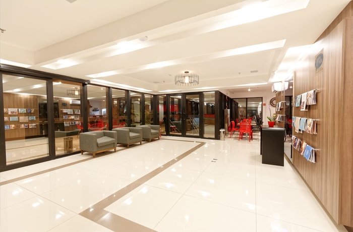 Imagen de los interiores del Hotel Ramada Encore by Wyndham Osasco. Foto 14