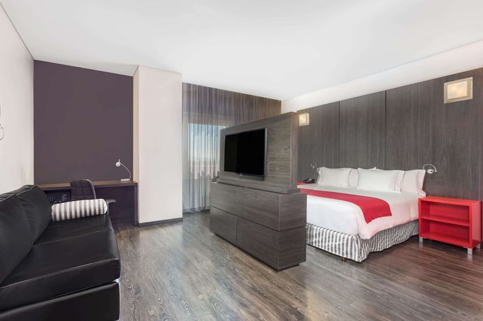 Imagen de la habitación del Hotel Ramada Encore by Wyndham Queretaro. Foto 8