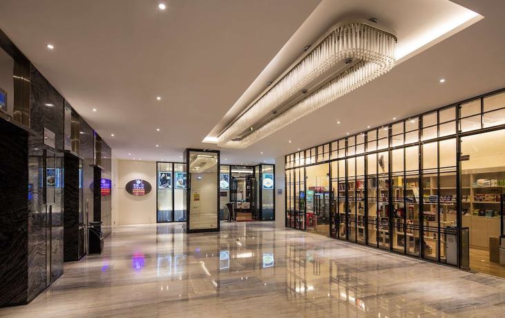 Imagen general del Hotel Ramada Encore by Wyndham Wuhan. Foto 1