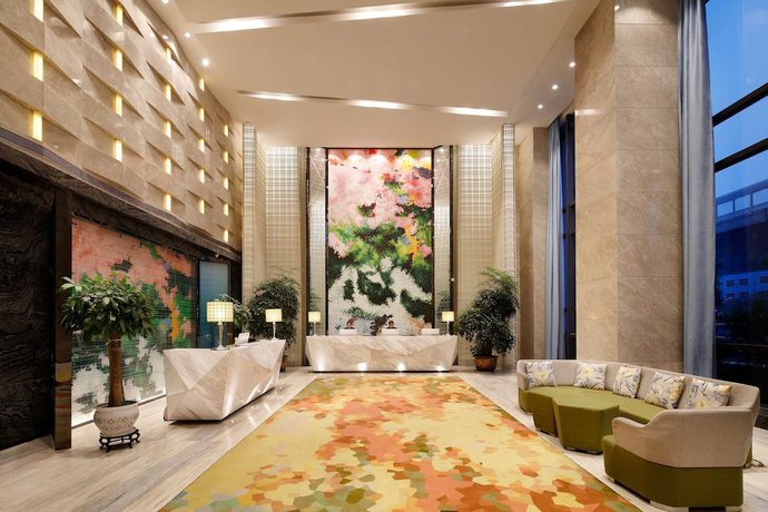 Imagen de los interiores del Hotel Ramada Encore by Wyndham Wuhan. Foto 19