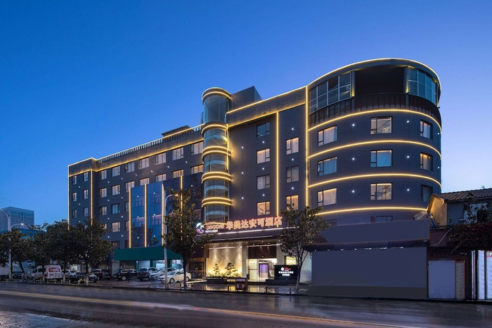 Imagen general del Hotel Ramada Encore by Wyndham Wuhan West. Foto 2