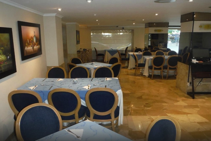 Imagen general del Hotel Ramada. Foto 4