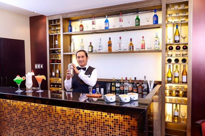 Imagen general del Hotel Ramada. Foto 5