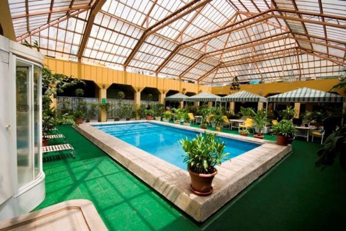 Imagen general del Hotel Ramada. Foto 6