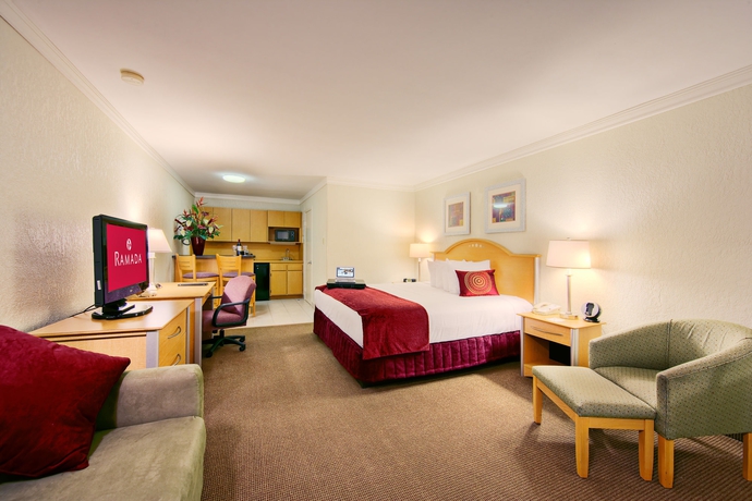 Imagen de la habitación del Hotel Ramada Fort Lauderdale Oakland Park. Foto 4
