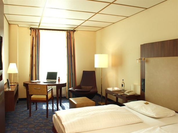 Imagen de la habitación del Hotel Ramada Hotel Britannia. Foto 8