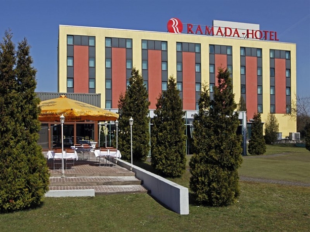 Imagen general del Hotel Ramada Hotel Britannia. Foto 6
