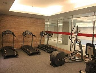 Imagen de los interiores del Hotel Ramada Kunshan. Foto 4