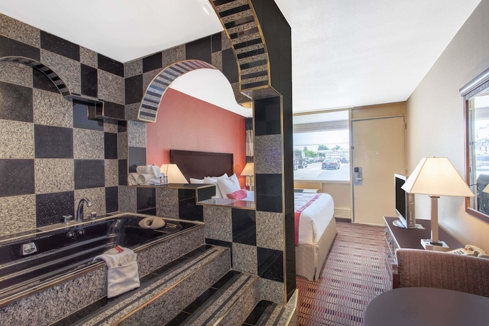 Imagen de la habitación del Hotel Ramada Limited Cockeysville. Foto 7