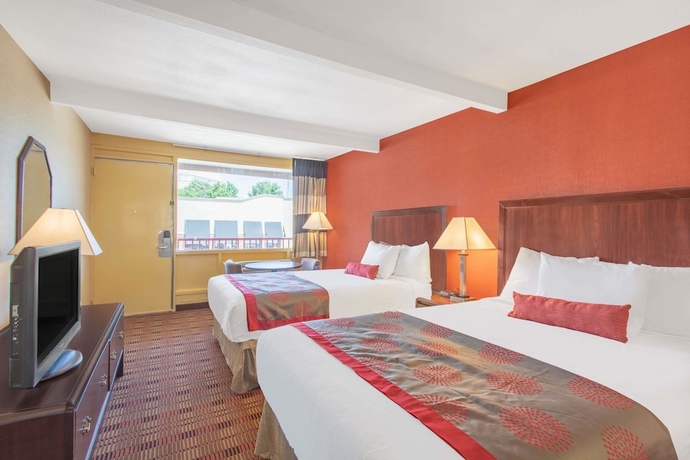 Imagen de la habitación del Hotel Ramada Limited Cockeysville. Foto 13