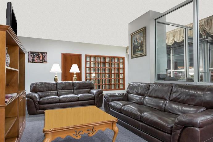 Imagen general del Hotel Ramada Limited Norfolk. Foto 2