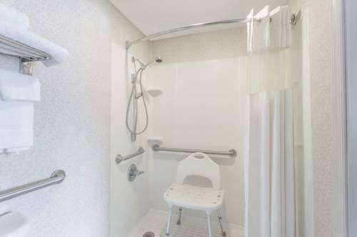 Imagen de la habitación del Hotel Ramada Limited Norfolk. Foto 7