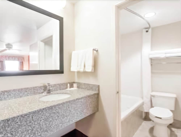 Imagen de la habitación del Hotel Ramada Limited San Angelo. Foto 8