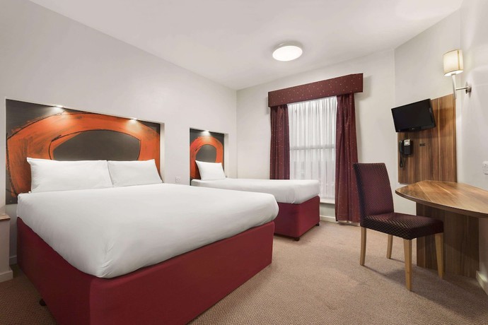 Imagen de la habitación del Hotel Ramada London Stansted Airport. Foto 8