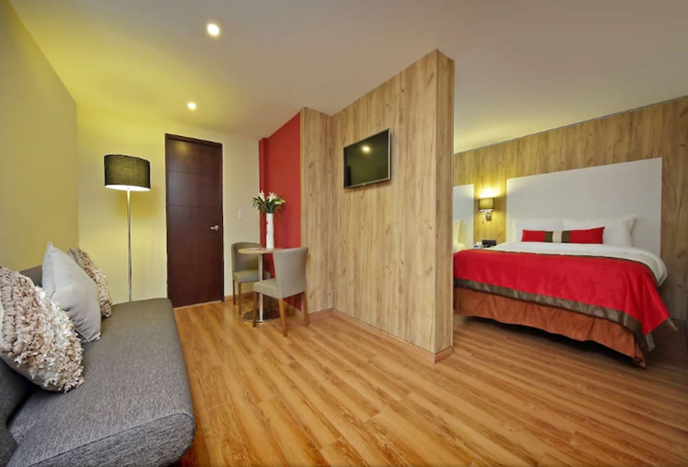 Imagen de la habitación del Hotel Ramada Panama Centro Via Argentina. Foto 11