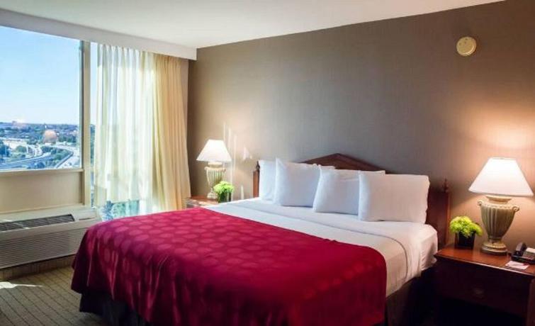 Imagen general del Hotel Ramada Plaza Atlanta Capitol Park. Foto 3