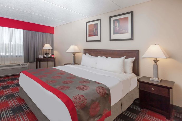 Imagen de la habitación del Hotel Ramada Plaza By Wyndham Albany. Foto 6