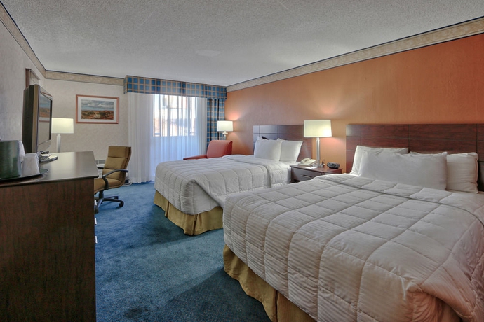 Imagen de la habitación del Hotel Ramada Plaza By Wyndham Albuquerque Midtown. Foto 1