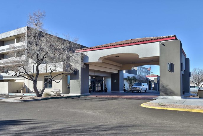 Imagen general del Hotel Ramada Plaza By Wyndham Albuquerque Midtown. Foto 1