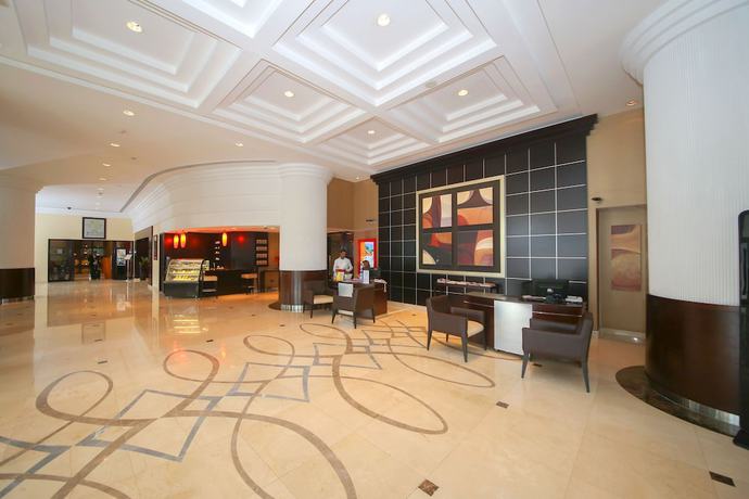 Imagen de los interiores del Hotel Ramada Plaza By Wyndham Dubai Deira. Foto 13