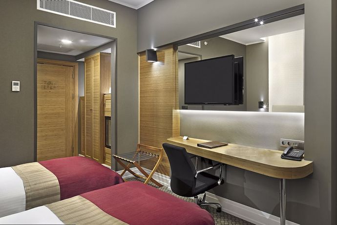 Imagen de la habitación del Hotel Ramada Plaza By Wyndham Eskisehir. Foto 3