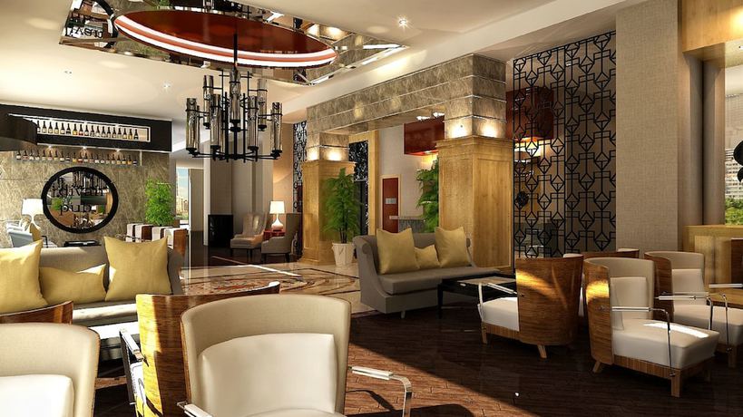 Imagen de los interiores del Hotel Ramada Plaza By Wyndham Eskisehir. Foto 18