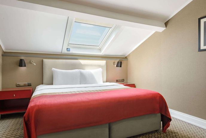 Imagen de la habitación del Hotel Ramada Plaza By Wyndham Eskisehir. Foto 13