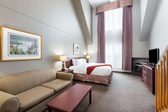 Imagen general del Hotel Ramada Plaza By Wyndham Gatineau/manoir Du Casino. Foto 1