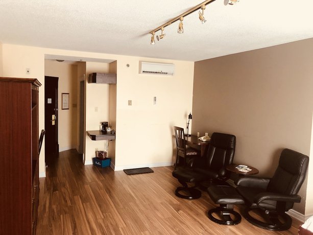 Imagen de la habitación del Hotel Ramada Plaza By Wyndham Gatineau/manoir Du Casino. Foto 15