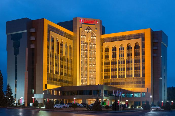 Imagen general del Hotel Ramada Plaza By Wyndham Gence. Foto 1