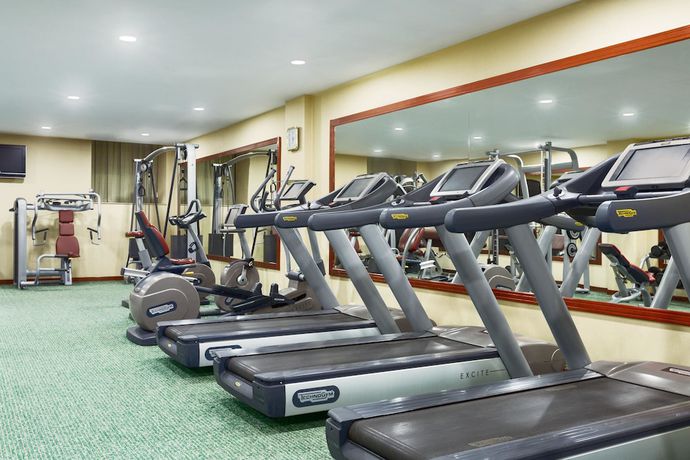 Imagen de los interiores del Hotel Ramada Plaza By Wyndham Gence. Foto 18