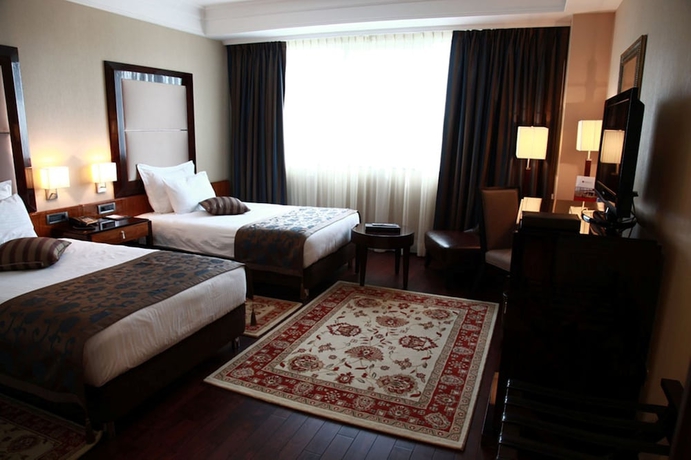 Imagen de la habitación del Hotel Ramada Plaza By Wyndham Gevgelija. Foto 2