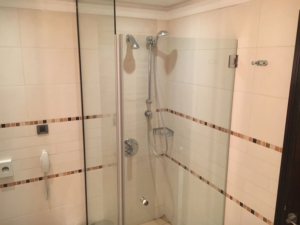 Imagen de la habitación del Hotel Ramada Plaza By Wyndham Gevgelija. Foto 5