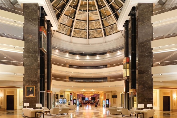 Imagen de los interiores del Hotel Ramada Plaza By Wyndham Gevgelija. Foto 19