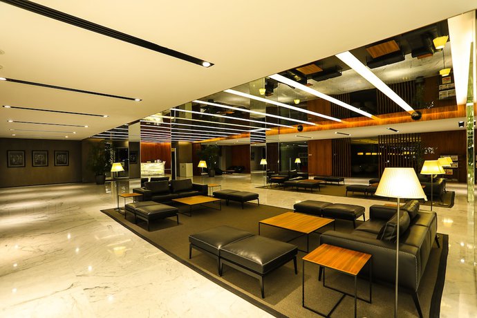 Imagen de los interiores del Hotel Ramada Plaza By Wyndham Istanbul Asia Airport. Foto 20