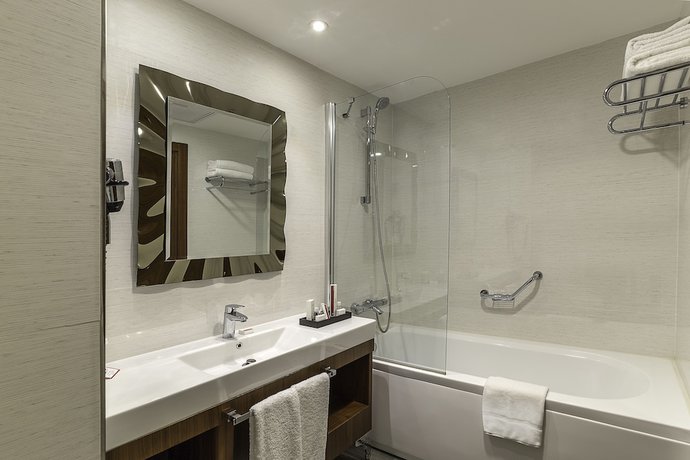 Imagen de la habitación del Hotel Ramada Plaza By Wyndham Istanbul Atakoy. Foto 7