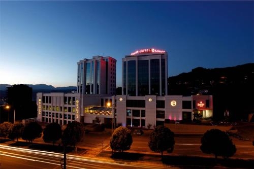 Imagen general del Hotel Ramada Plaza By Wyndham Kahramanmaras. Foto 1