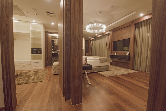 Imagen de la habitación del Hotel Ramada Plaza By Wyndham Konya. Foto 9