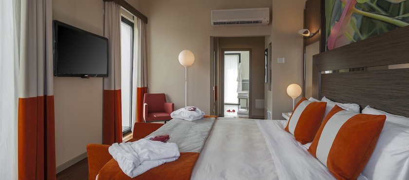 Imagen de la habitación del Hotel Ramada Plaza By Wyndham Milano. Foto 14